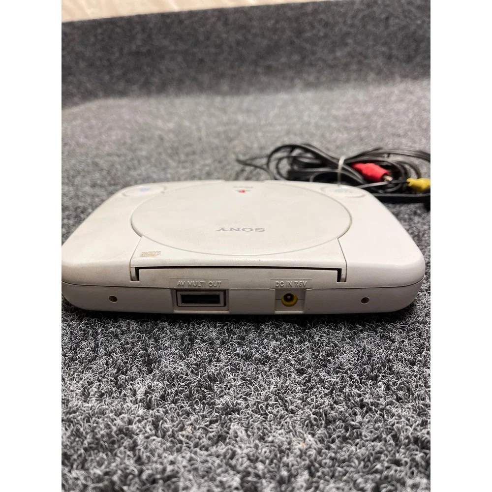 Sony PSone Console SCPH-101 White Slim PlayStation 1 with AV Cable untested
